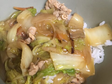 余った野菜と豚肉で節約中華丼♪